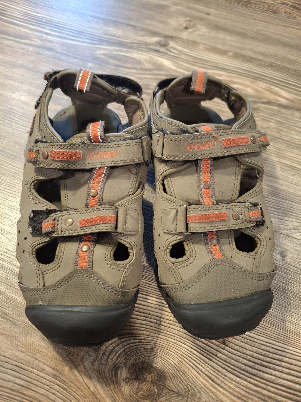 KHOMBU Kids Sandals in Olive with Orange Trim